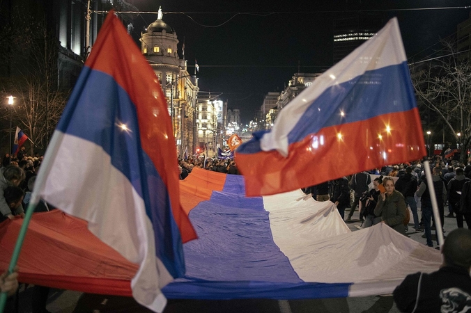Šalys toliau vienijasi: išsiunčiami Rusijos diplomatai, uždaromi generaliniai konsulatai