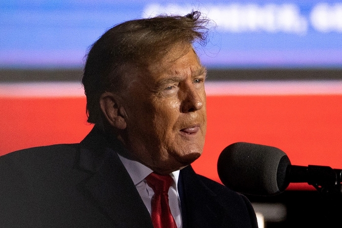 Teisingumo departamentas paviešino dokumentą, pateisinusį kratą D. Trumpo namuose