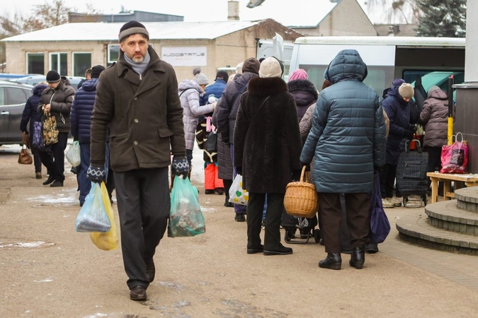 Šeštadienį turguje apsipirkinėję kauniečiai įvardijo priežastis, kodėl čia ateina