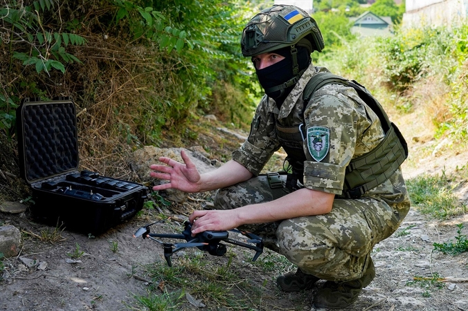 Ukrainos kariai skelbia išvadavę dar du kaimus