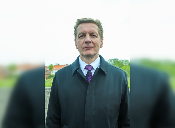Pozicija: Klaipėdos meras A. Vaitkus Vyriausybės posėdžio metu tris kartus pakartojo kategorišką nuostatą Vaikų ligoninės prijungimo prie kitos ligoninės klausimu.
