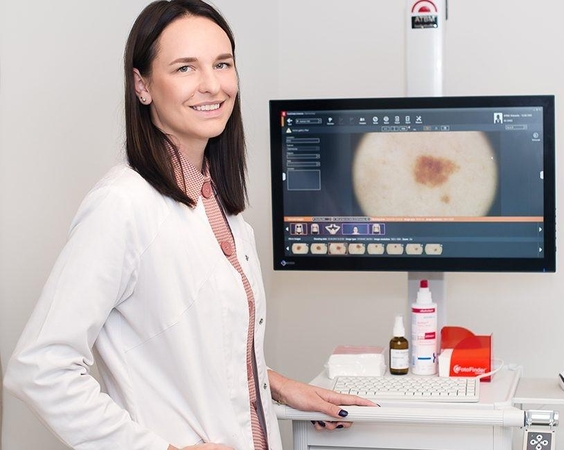 Rita Buivydaitė-Dailidėnė: „Ikivėžines bei vėžines odos ligas ir diagnozuojame, ir gydome: turime visas tam reikalingas priemones.“