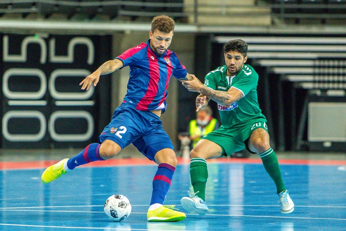 UEFA Futsal Čempionų lygos kovas „Kauno Žalgiris“ pradėjo nesėkme 