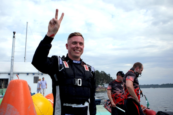 Pirmoji F2 pasaulio čempionato diena Kaune: E. Riabko planas veikia