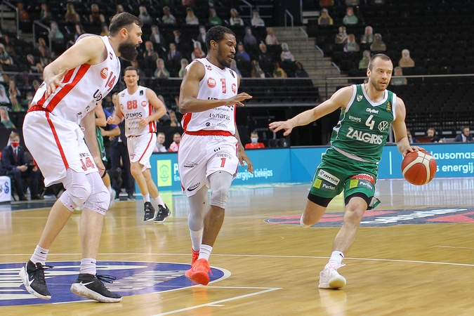 Pusfinalio startas: „Žalgiris“ sutalžė „Juventus“ per vieną kėlinį