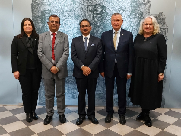 Kauno PPA rūmuose lankėsi Indijos Respublikos ambasadorius