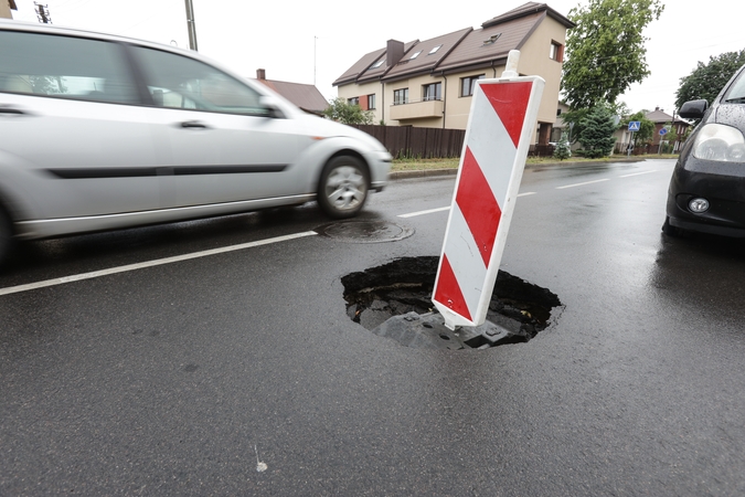 M. Sinkevičius: savivalda aštriai kels klausimą dėl kelių 