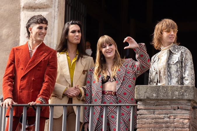 „Eurovizijos“ nugalėtojai „Maneskin“ nerimsta: nusifotografavo visiškai nuogi