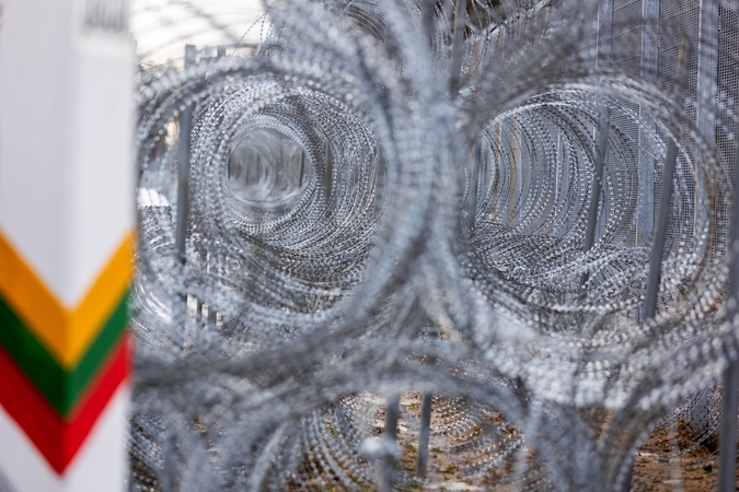 Pasienyje su Baltarusija apgręžti trys neteisėti migrantai 