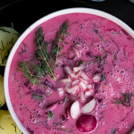 Nori – gali atrasti: gaivūs šaltibarščiai su sojų pienu