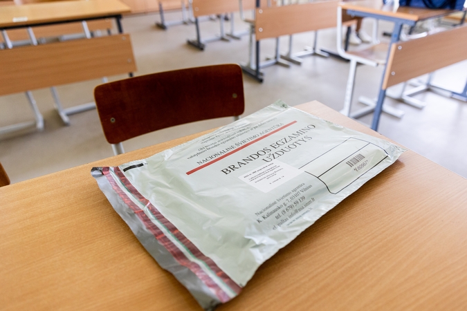 Skelbiami brandos egzaminų rezultatai: dėl matematikos – reikšmingi pokyčiai