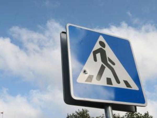 Moters vairuojamas automobilis pėsčiųjų perėjoje partrenkė nepilnametį
