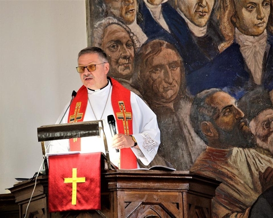 Kun. Dr. Valdas Aušra