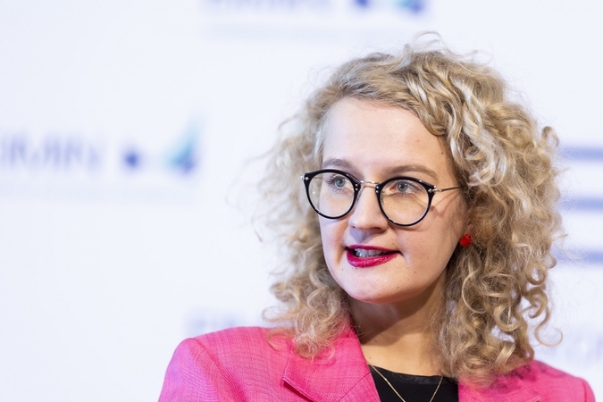 Aušrinė Armonaitė