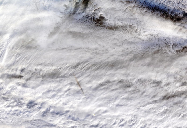 NASA paskelbė virš Beringo jūros praskriejusio bolido nuotraukų
