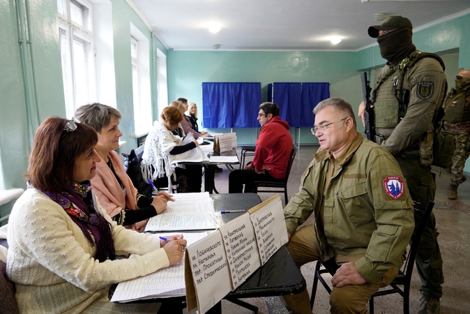 Kremlius perspėja: pseudoreferendumai turės pasekmių saugumui Ukrainoje
