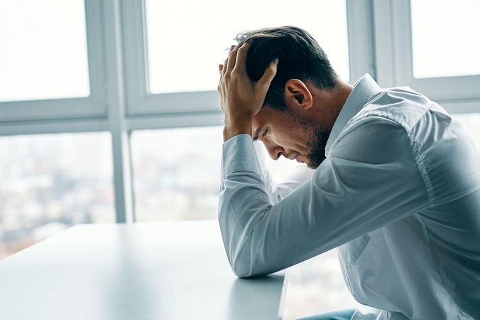 Problema: pacientų atstovų teigimu, šalia epileptologo kabineto privalo būti ir psichologo, ypač žinant didžiulį depresijos ir savižudybių skaičių žmonių, sergančių epilepsija, grupėje, tačiau kol kas šie ligoniai Lietuvoje į psichologą gali kreiptis tik 