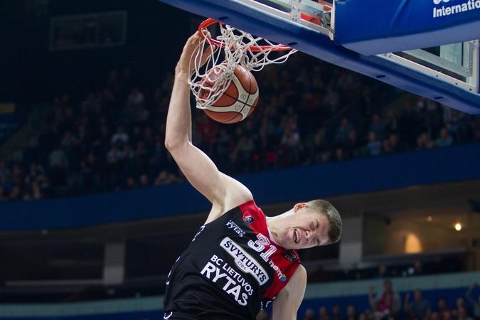  Rokas Giedraitis 