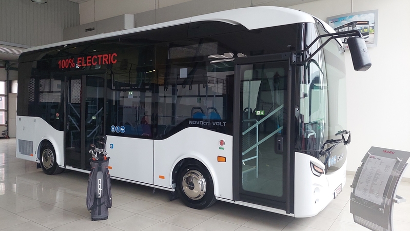 Elektrinis: Jonavos savivaldybė savo autobusų parkui pasirinko „Isuzu Novociti Volt“.