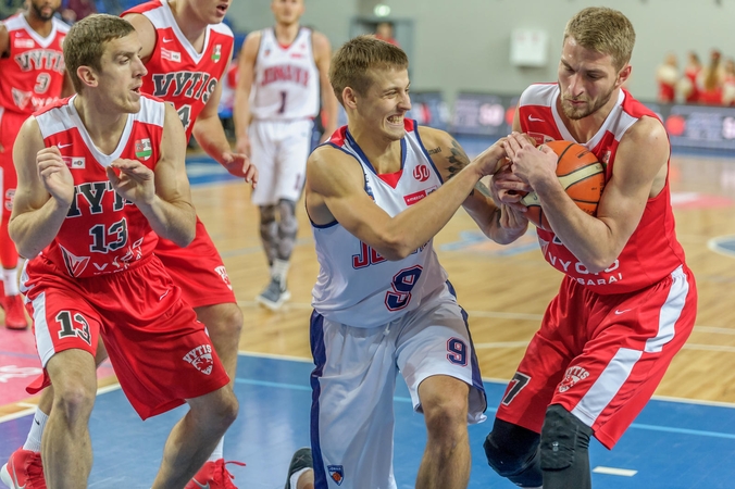 Be D. Rediko namuose žaidusi „Jonava“ nusileido NKL lyderiams