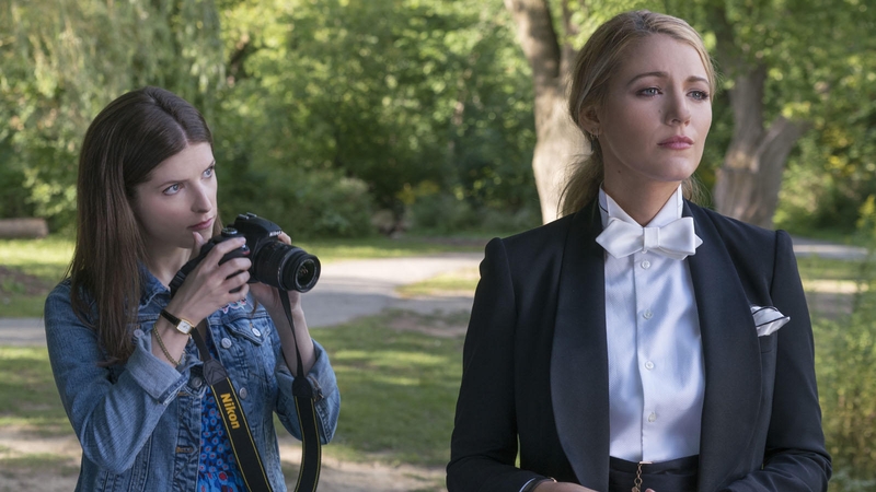 Dideliam trileriui – nedidelė paslauga (filmo „Nedidelė paslauga“ recenzija)
