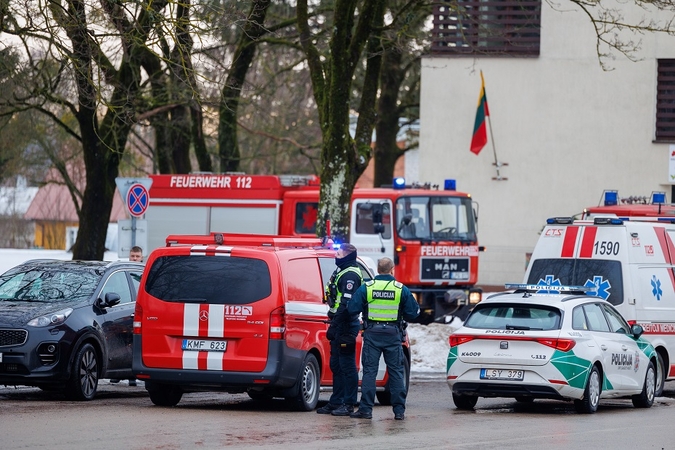 Profsąjunga ragina pareigūnams suteikti informaciją apie visų gyventojų psichinę sveikatą