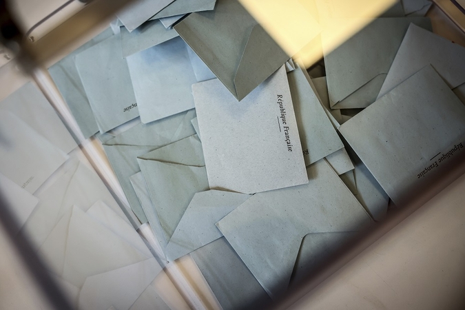 Prancūzijoje – lemiamas parlamento rinkimų ratas
