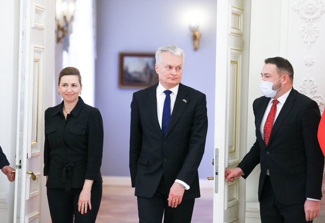 Mette Frederiksen (kairėje) ir Gitanas Nausėda