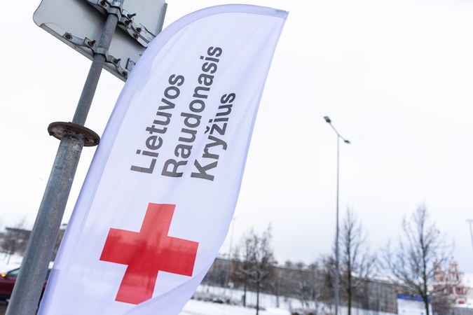 Metus veikianti humanitarinės pagalbos linija sulaukė beveik 20 tūkst. skambučių