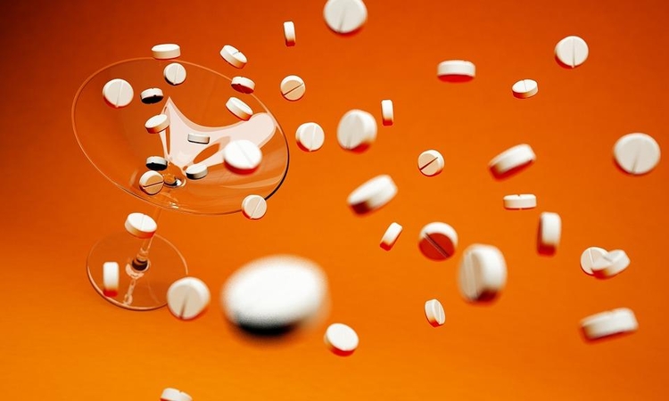 Stoja į kovą su farmacijos milžinėmis dėl opioidų krizės