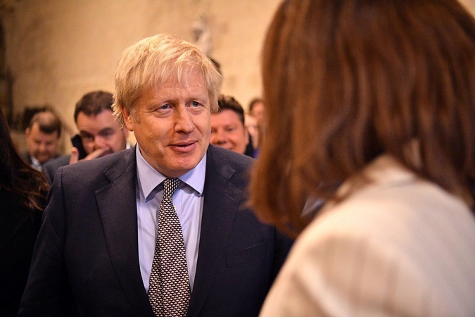 B. Johnsonas savo kalėdiniame kreipimesi ragina britus nesipykti