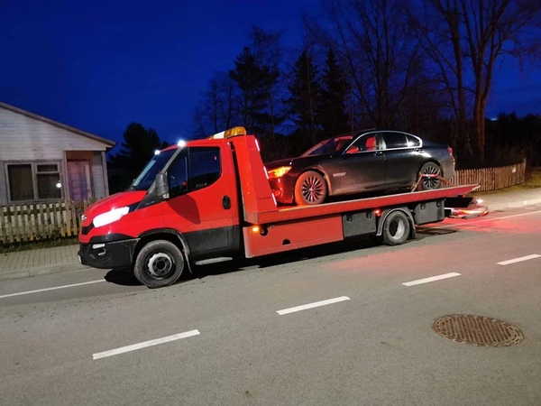 Palangoje pareigūnams įkliuvo girtas BMW vairuotojas