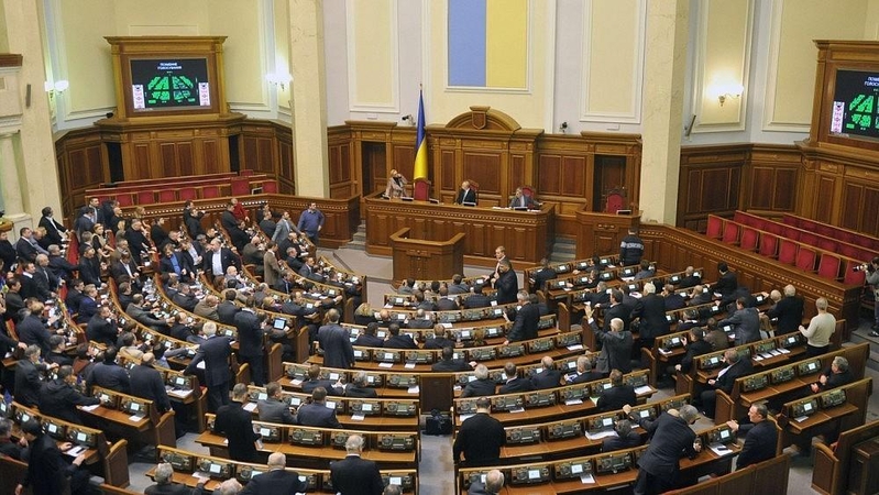 Ukrainos Rada pratęsė įstatymą dėl ypatingo Rytų Ukrainos statuso