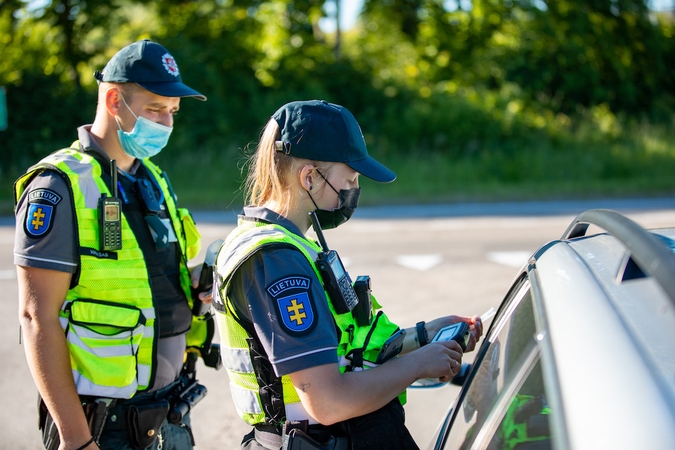 Karštos dienos Klaipėdos keliuose: išaiškinta 11 neblaivių vairuotojų