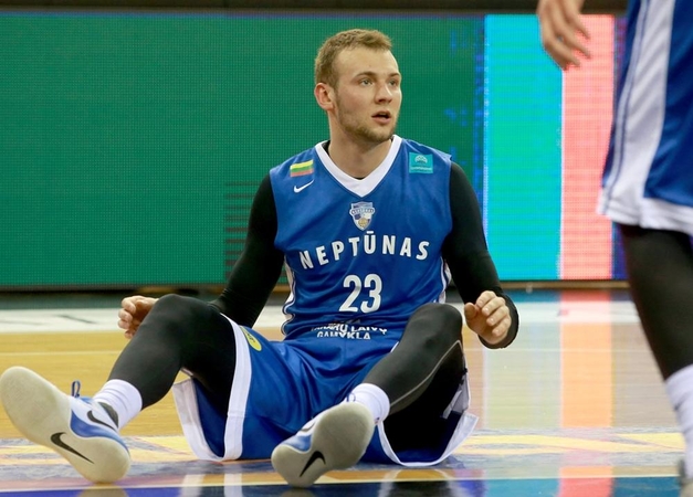 Su „Neptūnu“ atsisveikinęs M. Kačinas rungtyniaus VTB Vieningoje lygoje