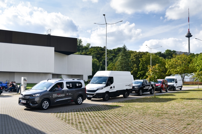 Lietuvos komercinio automobilio rinkimai: dalyvių – aštuoni, prizų – šeši