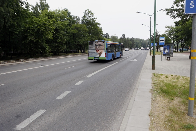 Dalyje uostamiesčio stotelių įrengs įvažas