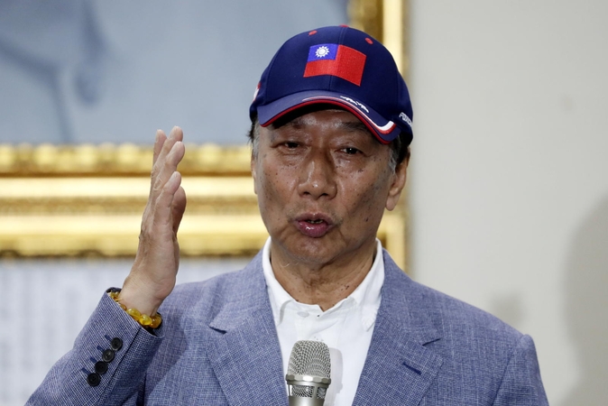 „Foxconn“ vadovas pareiškė, kad ketina siekti Taivano prezidento posto