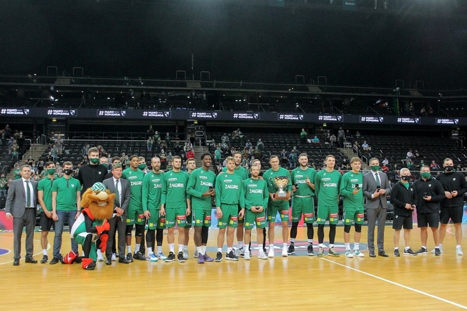 „Žalgirio“ krepšininkai atsiėmė LKL čempionų žiedus