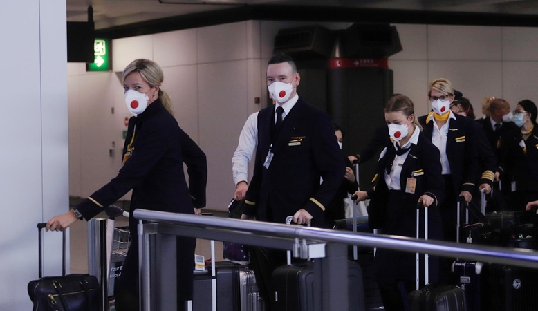 „Lufthansa“ dėl koronaviruso atšaukia dar daugiau skrydžių