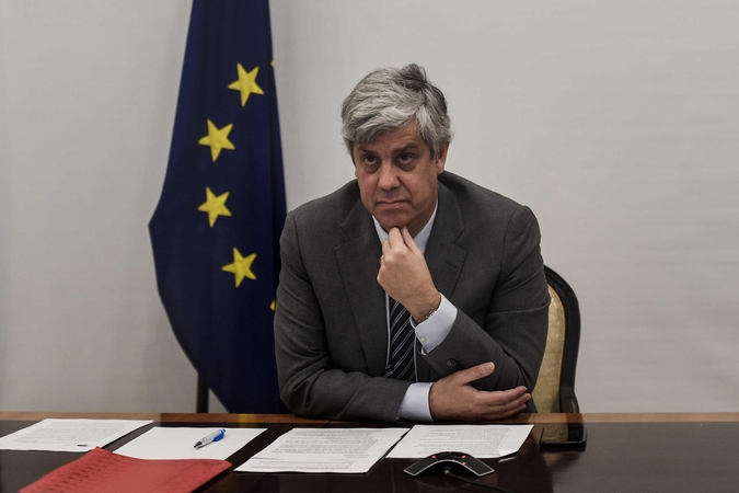 Eurogrupė: ES ginčai dėl atsako į koronaviruso krizę gali suskaldyti euro zoną