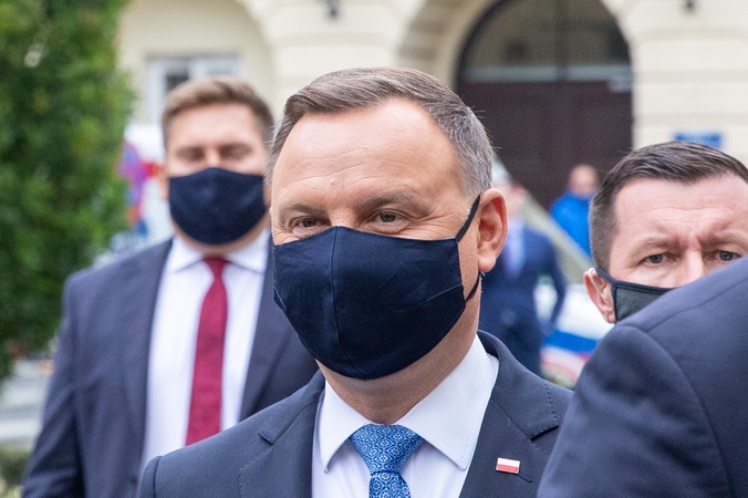 Kijeve laukiama pirmojo per pastaruosius trejus metus Lenkijos prezidento vizito