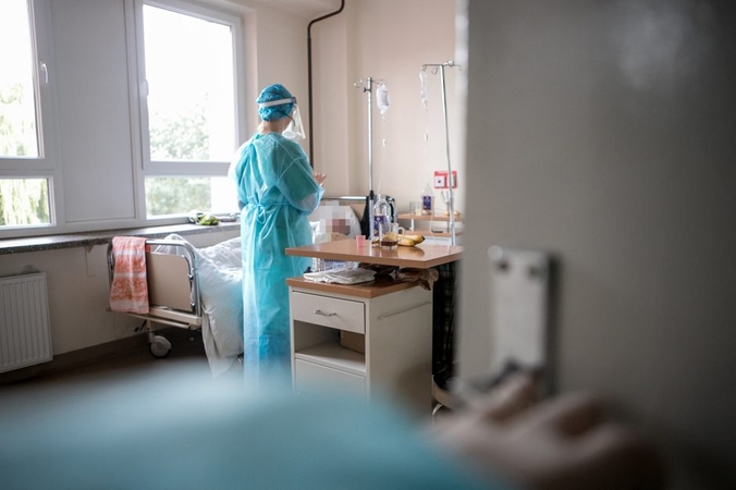 COVID-19 žemėlapyje „juoduoja“ beveik visa Lietuvoje: kuriose savivaldybėse situacija prasčiausia?
