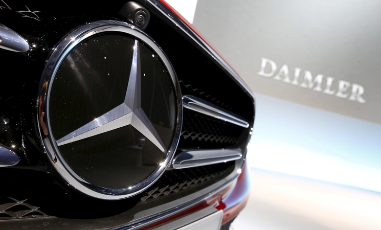 Autopramonės milžinė „Daimler“ ketina atleisti mažiausiai 10 tūkst. darbuotojų