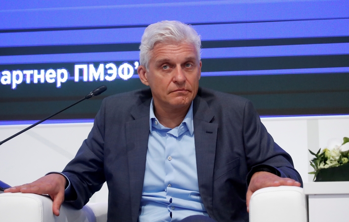 Londone suimtas rusų bankininkas pradeda labdaringą veiklą
