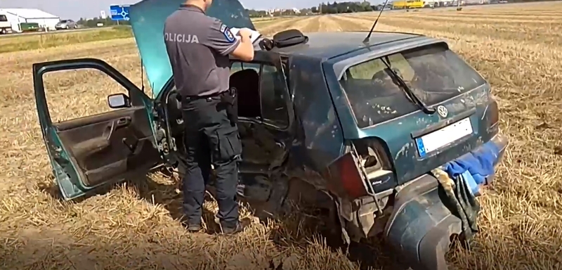 Avarija Kėdainių rajone: automobilis nulėkė nuo kelio