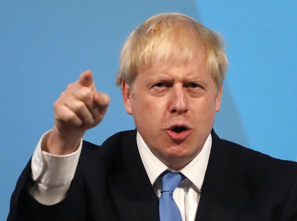 B. Johnsonas: laukia iššūkis suvienyti partiją ir įgyvendinti „Brexit“