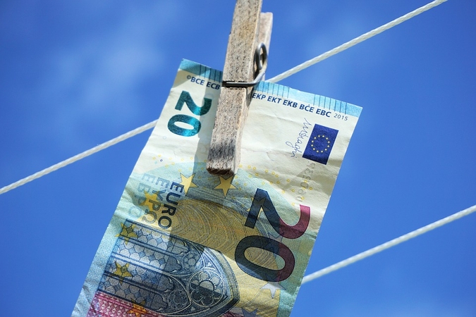 Lietuvos bankas: toliau sparčiai didėjo Lietuvos rezidentų indėliai