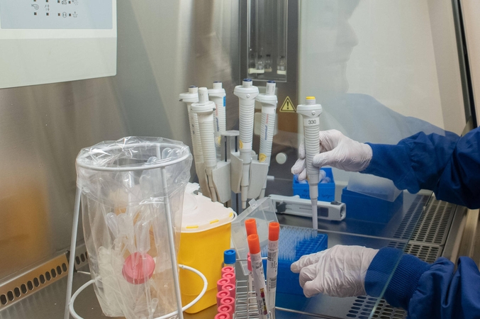 Šiaulių ligoninės laboratorija gavo leidimą daryti tyrimus dėl koronaviruso