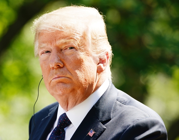 „The Rolling Stones“ grasina D. Trumpui teismu dėl grupės dainų naudojimo
